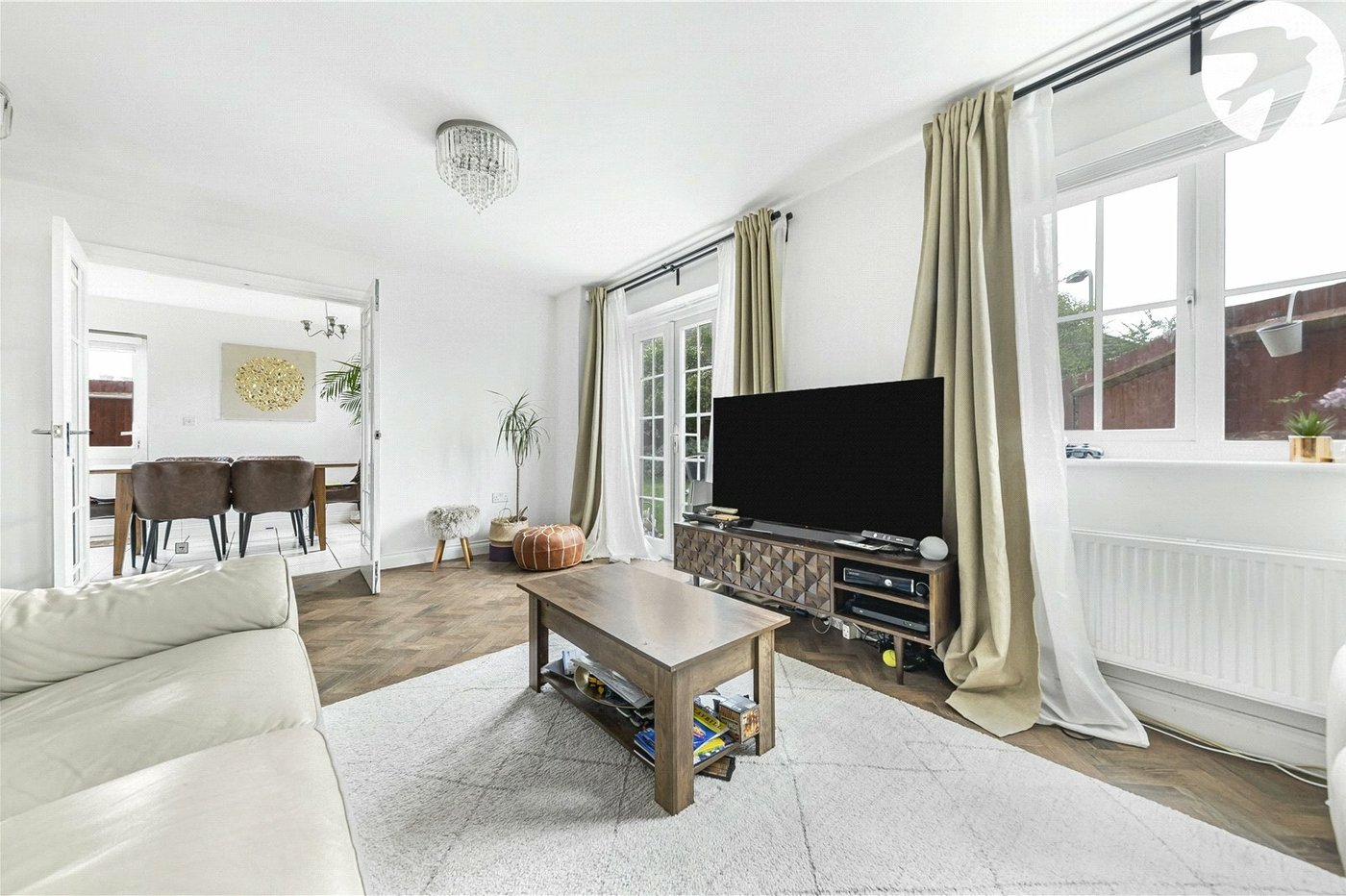 4 bedroom house to rent in Dartford | Robinson Jackson