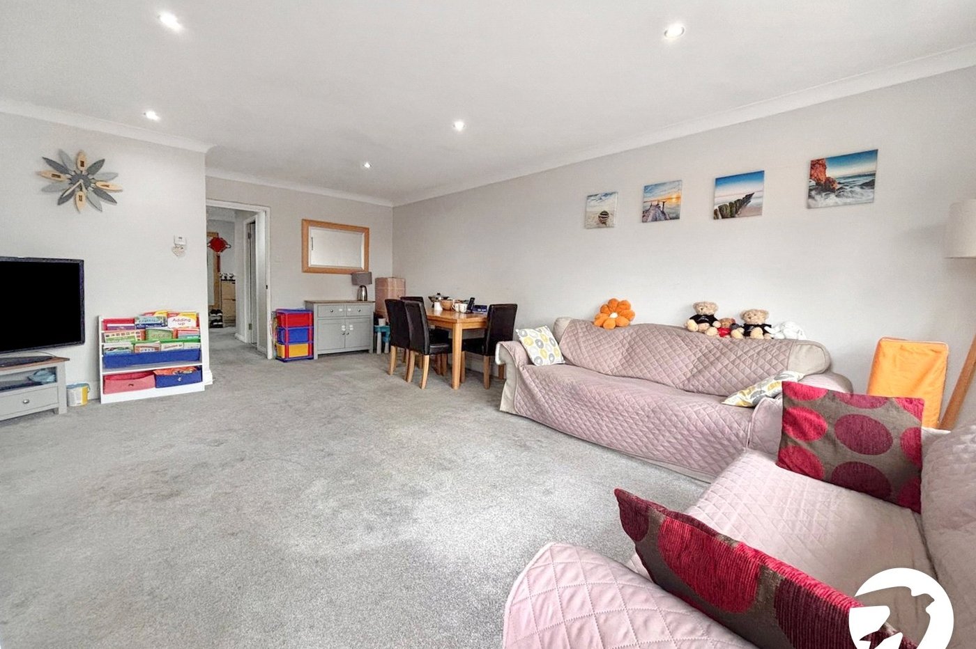 2 bedroom property to rent in Bexley | Robinson Jackson