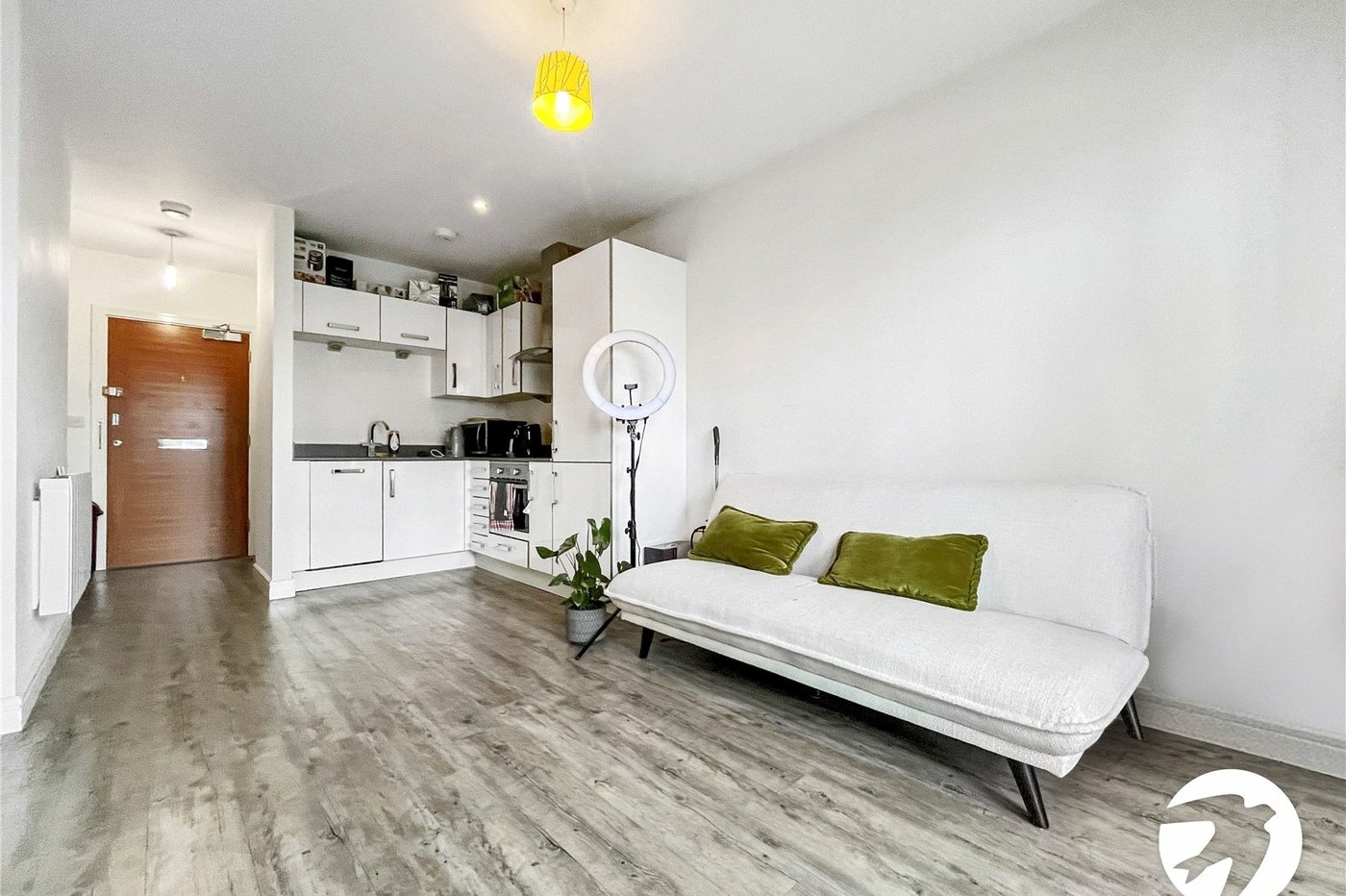 1 bedroom property to rent in Gillingham | Robinson Michael & Jackson