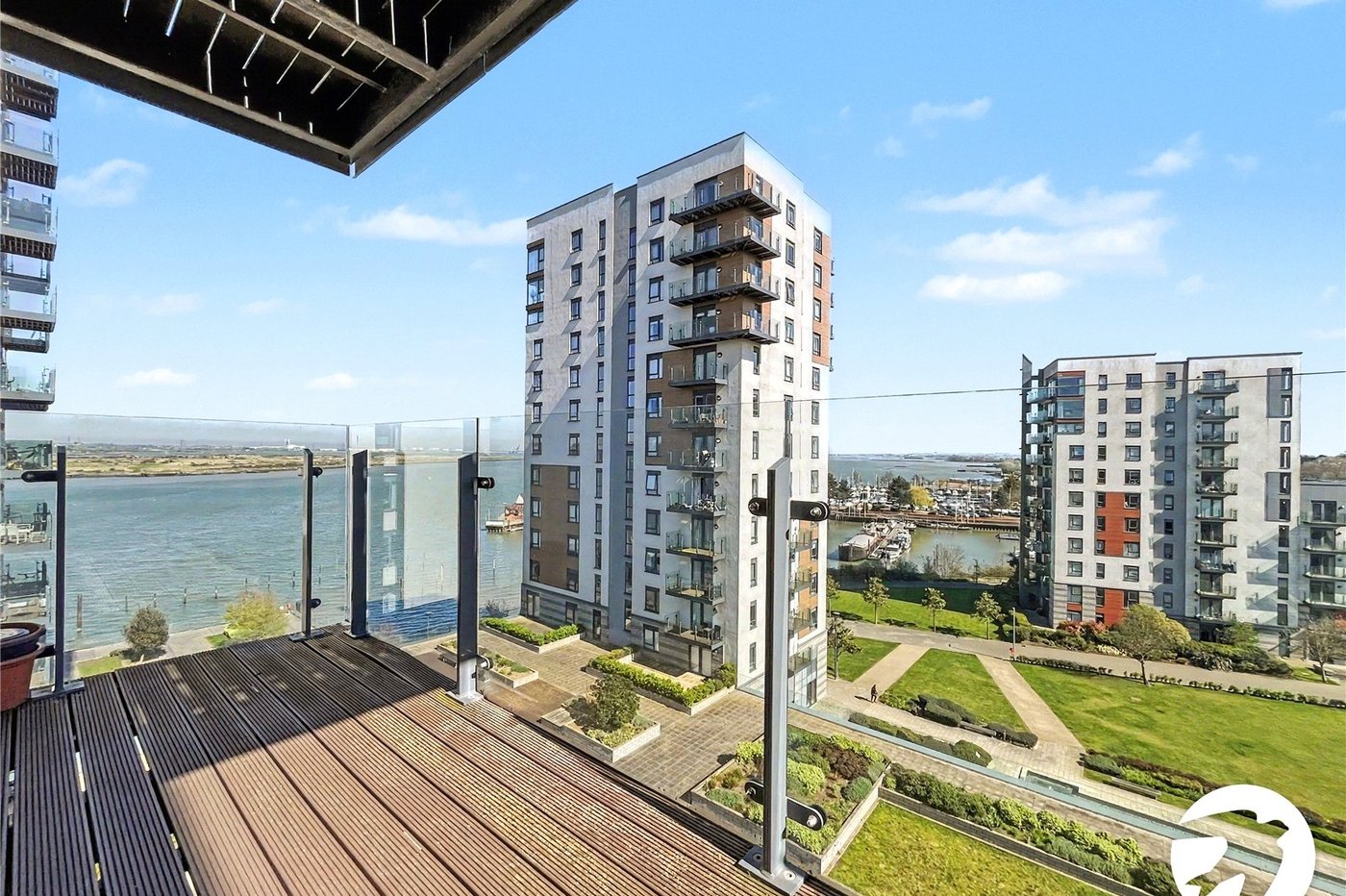 2 bedroom property to rent in Gillingham | Robinson Michael & Jackson