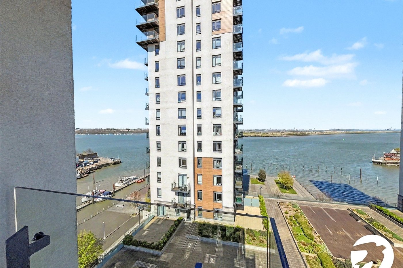 2 bedroom property to rent in Gillingham | Robinson Michael & Jackson