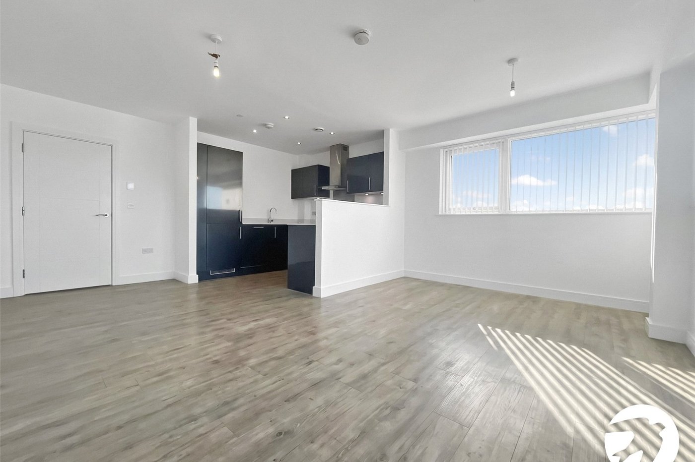 2 bedroom property to rent in Gillingham | Robinson Michael & Jackson