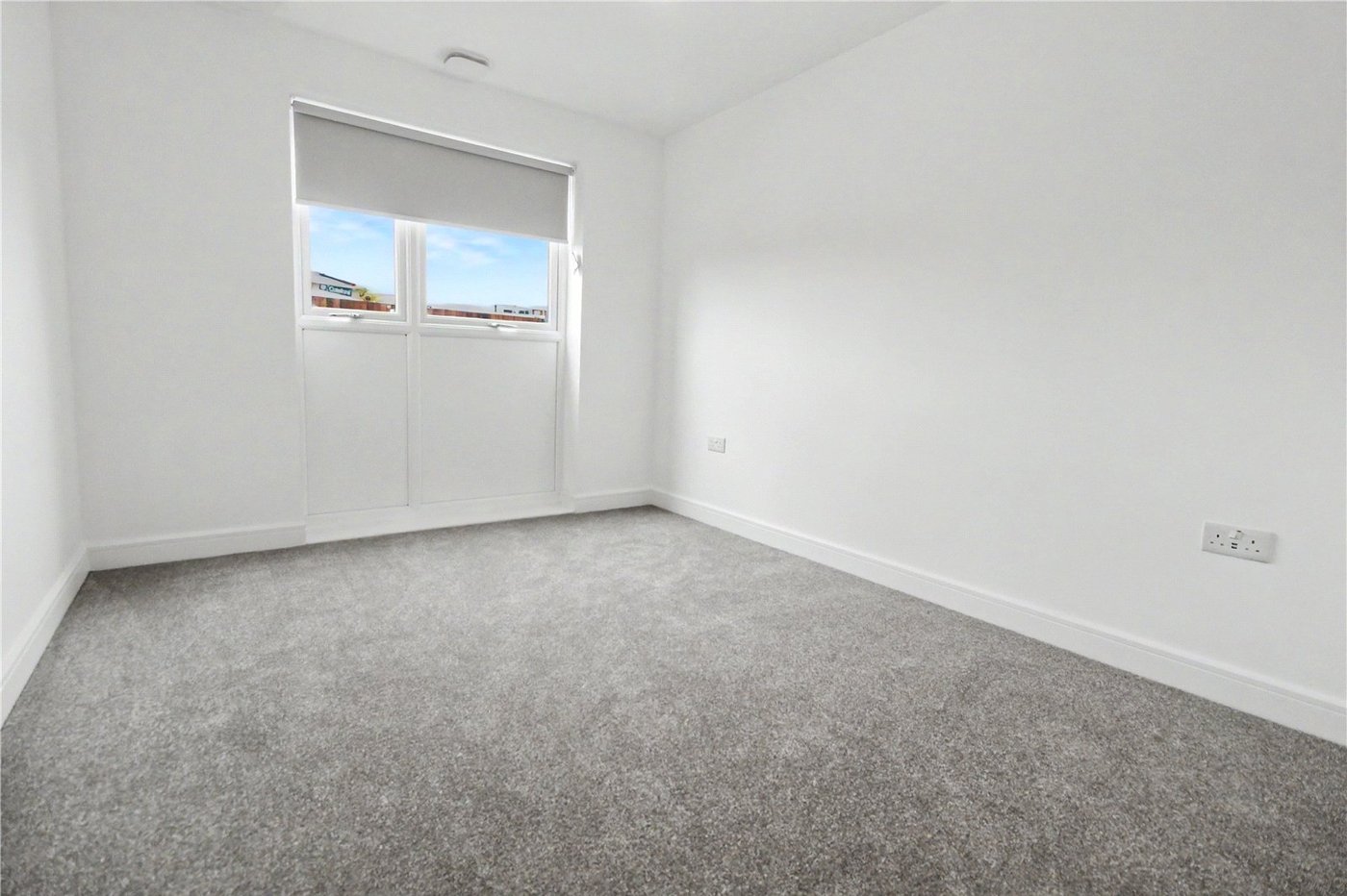 2 bedroom property to rent in Alkerden | Robinson Michael & Jackson