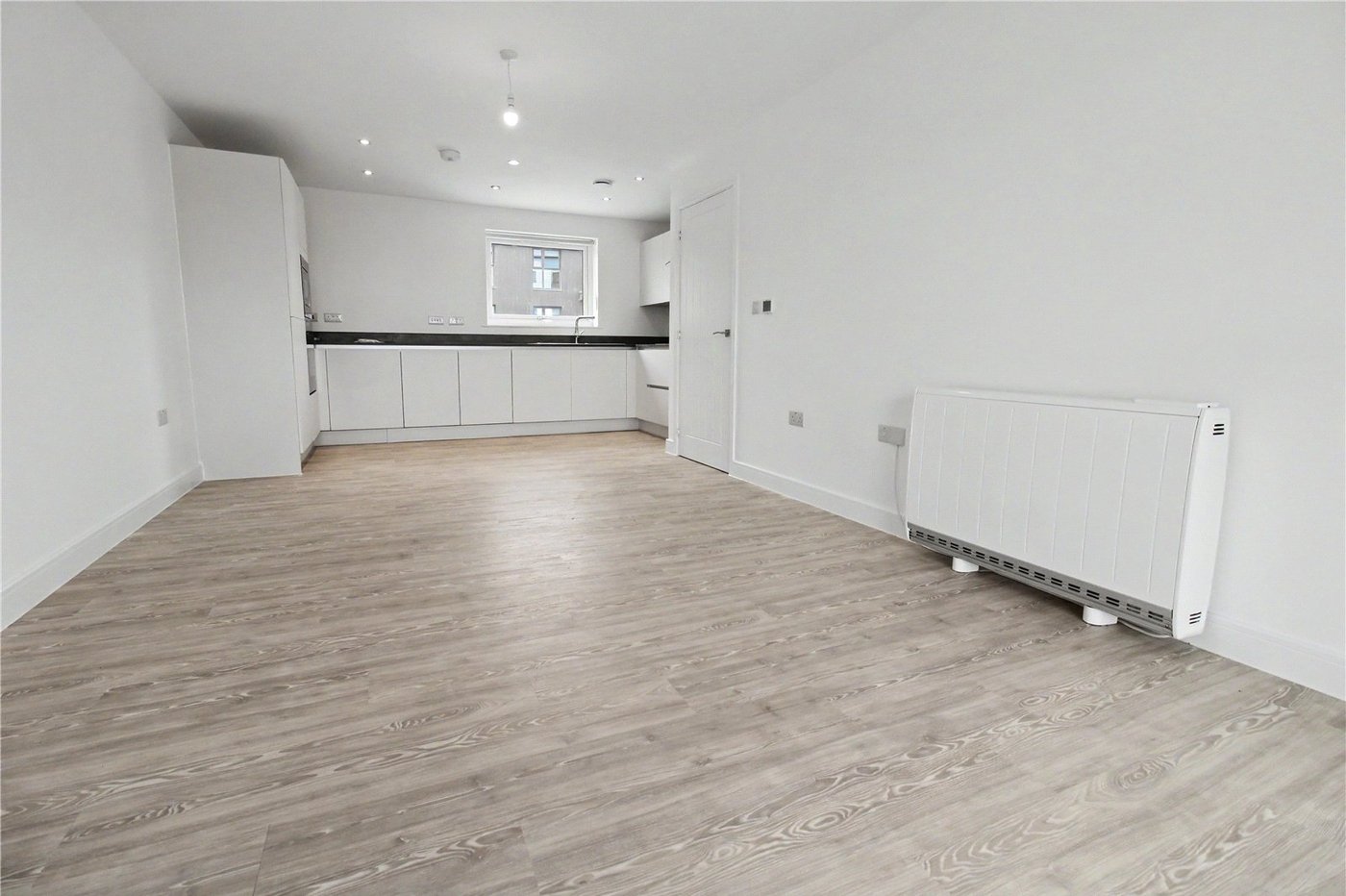 2 bedroom property to rent in Alkerden | Robinson Michael & Jackson
