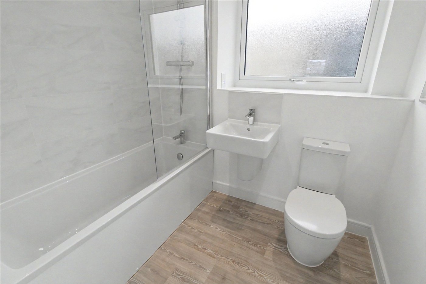 2 bedroom property to rent in Alkerden | Robinson Michael & Jackson