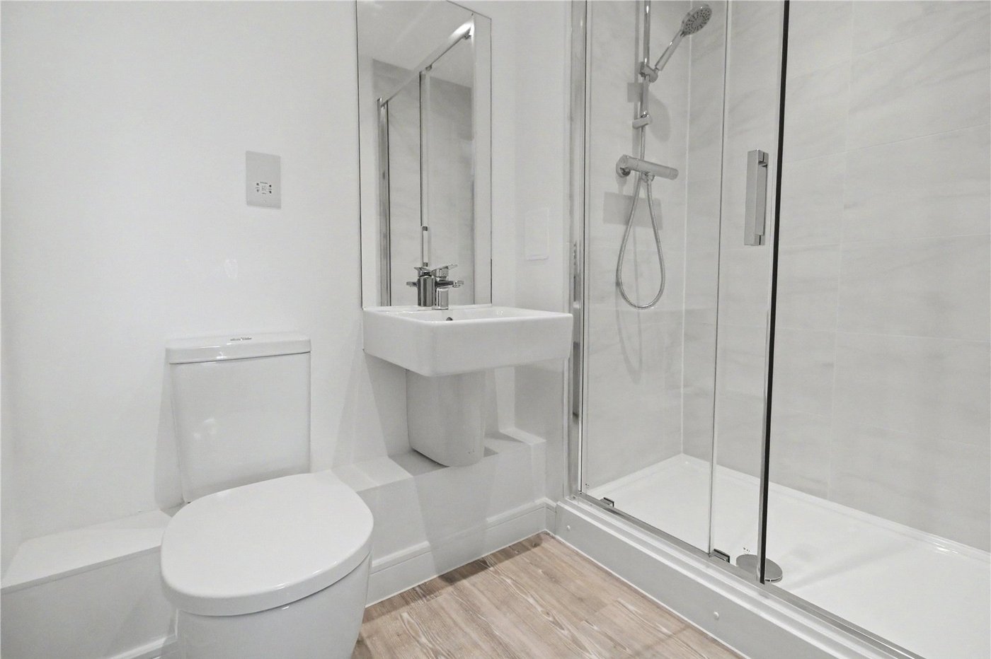 2 bedroom property to rent in Alkerden | Robinson Michael & Jackson