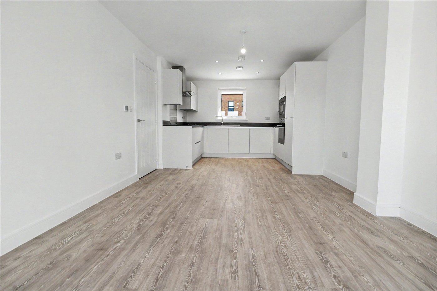 3 bedroom property to rent in Alkerden | Robinson Michael & Jackson
