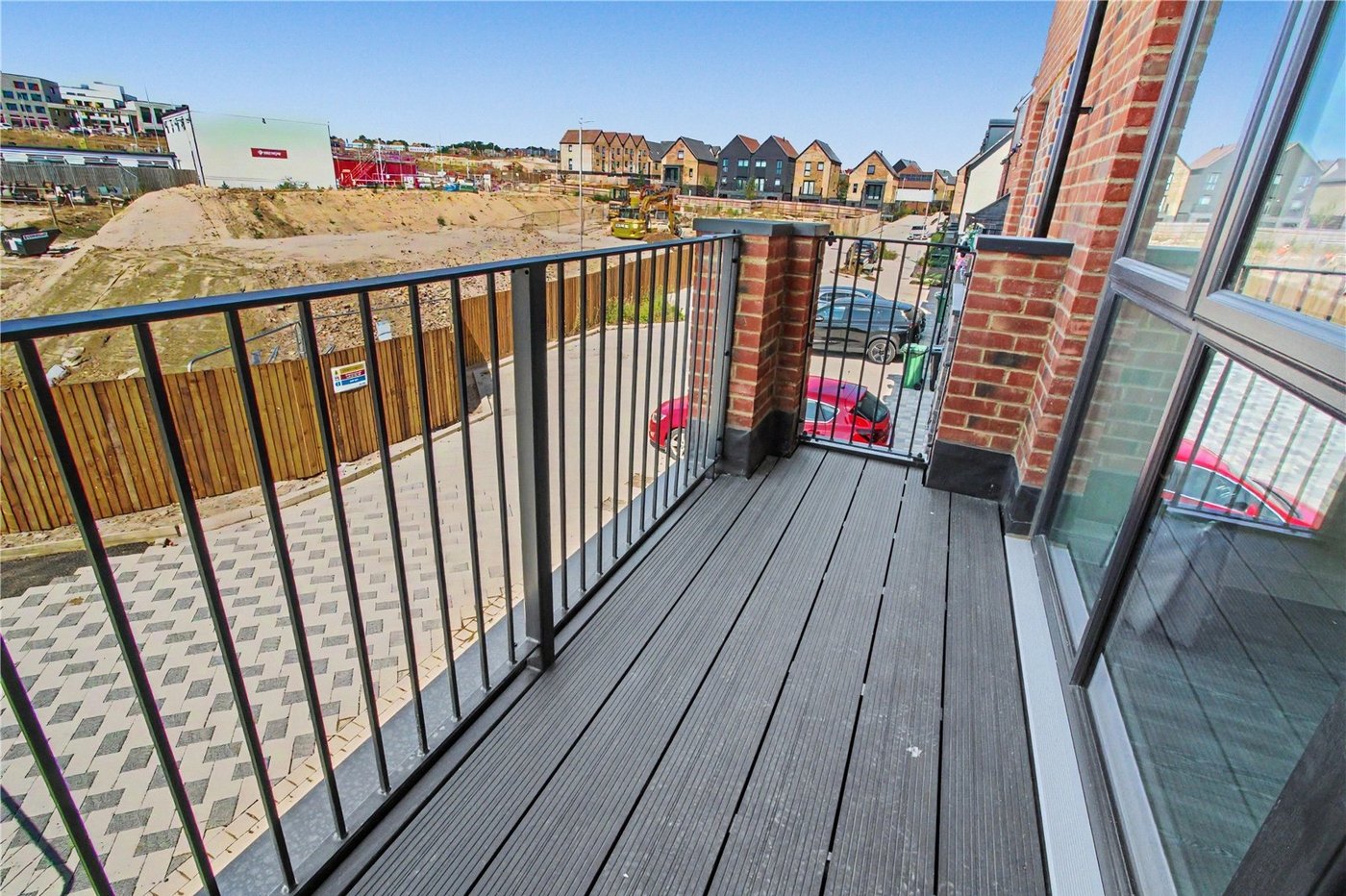 3 bedroom property to rent in Alkerden | Robinson Michael & Jackson