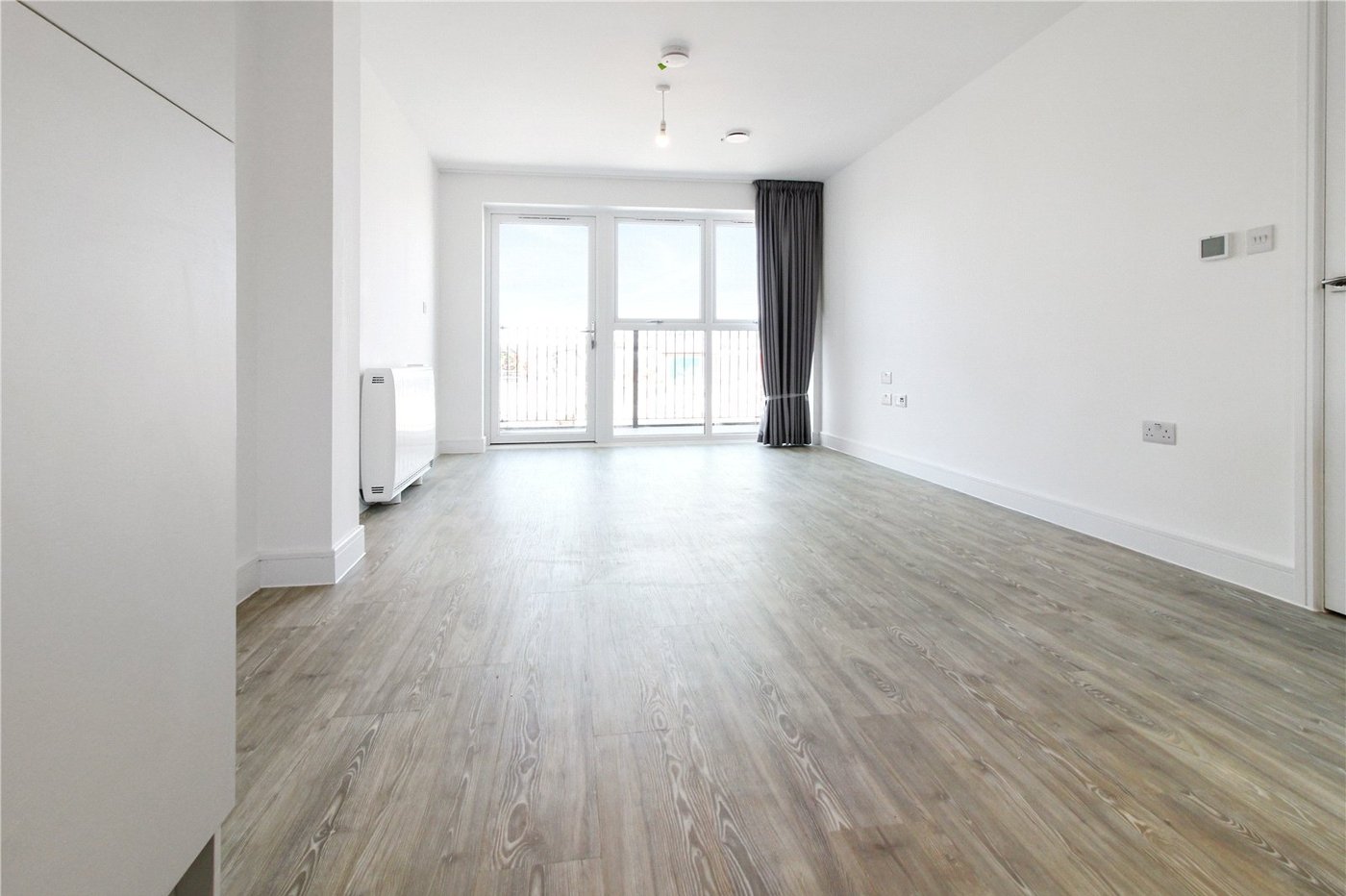 3 bedroom property to rent in Alkerden | Robinson Michael & Jackson