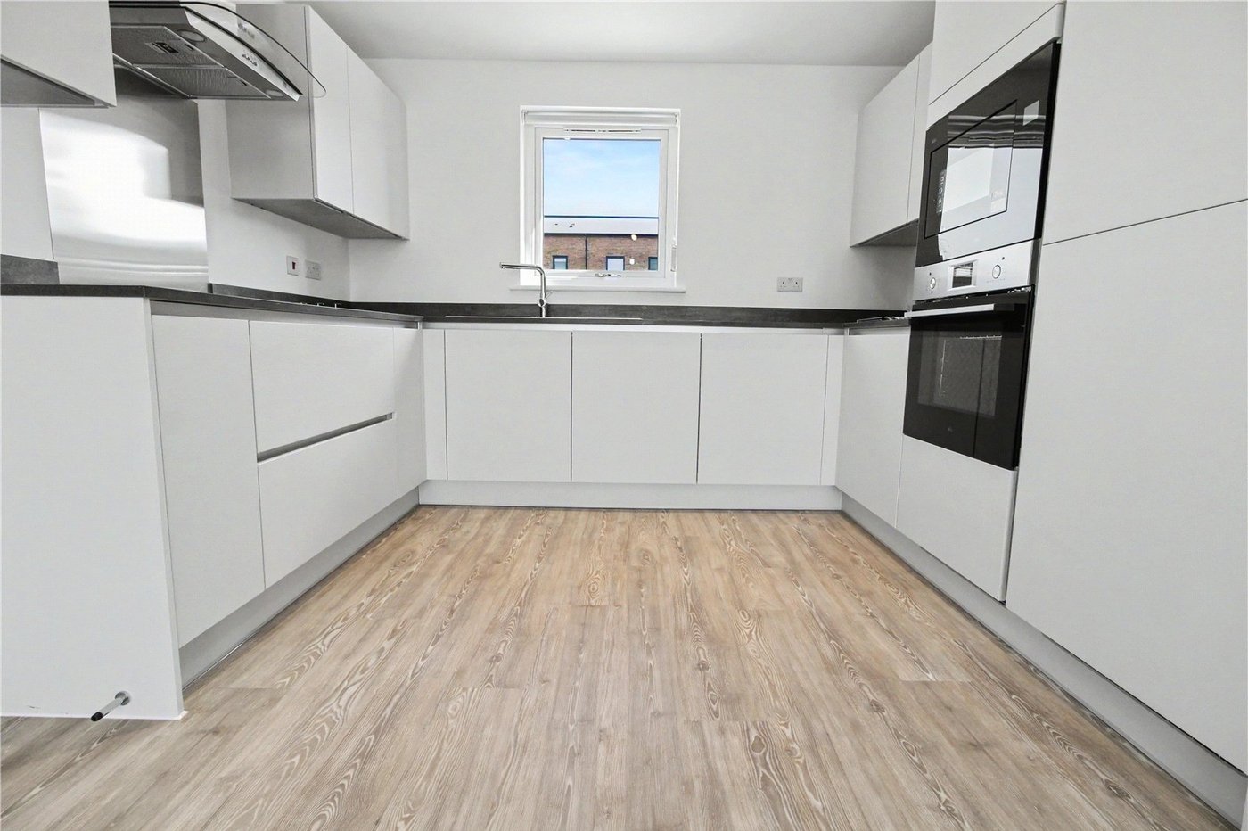 3 bedroom property to rent in Alkerden | Robinson Michael & Jackson