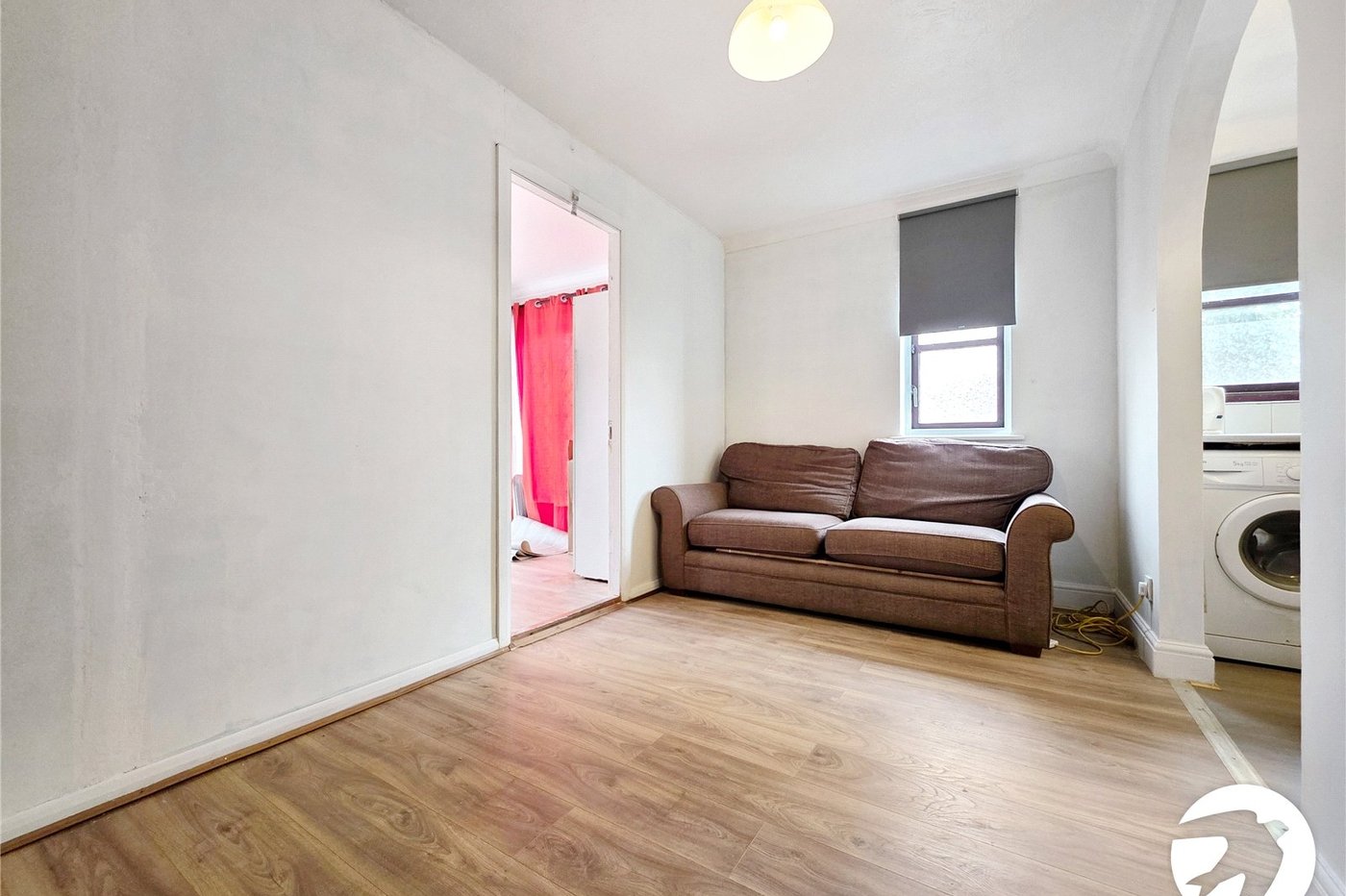 2 bedroom property to rent in London | Robinson Jackson