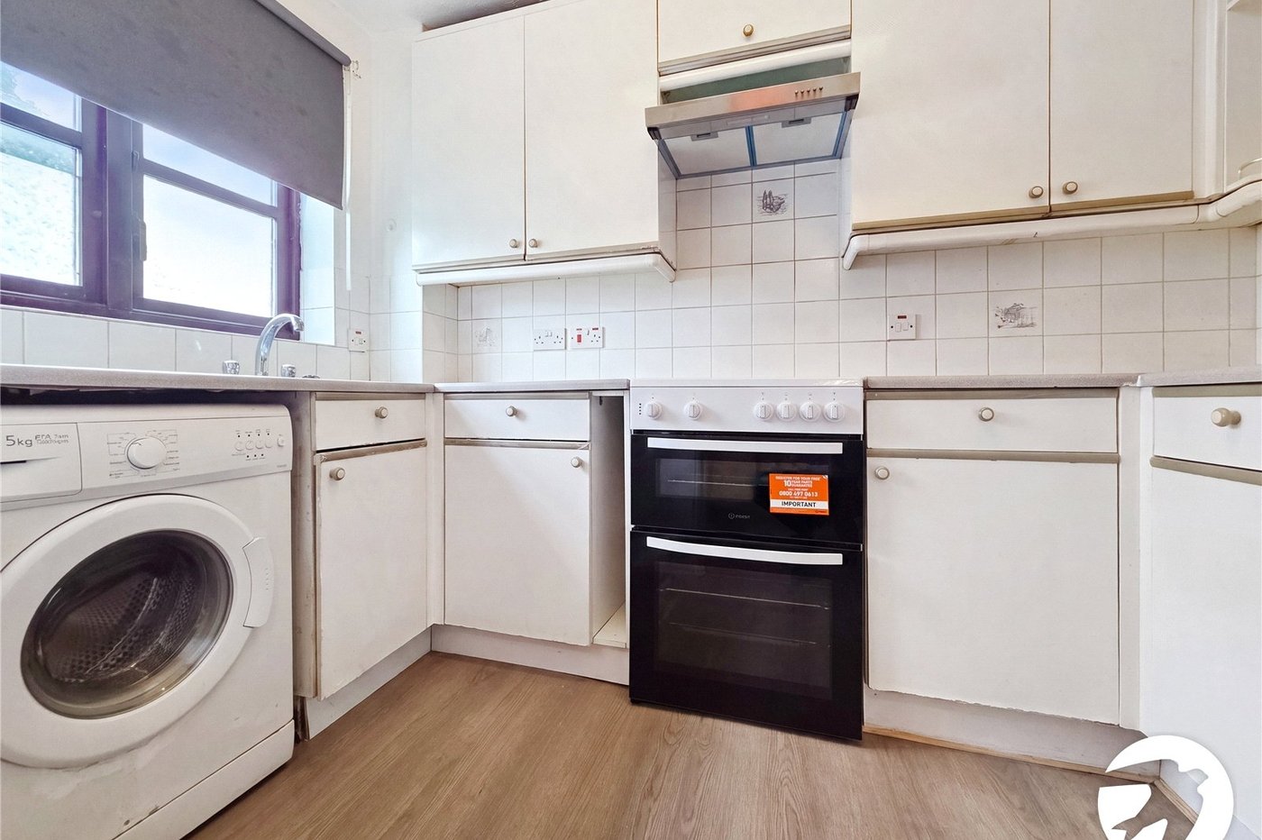 2 bedroom property to rent in London | Robinson Jackson