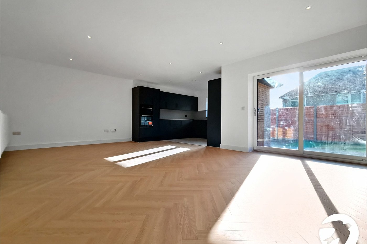 2 bedroom bungalow to rent in Bexleyheath | Robinson Jackson