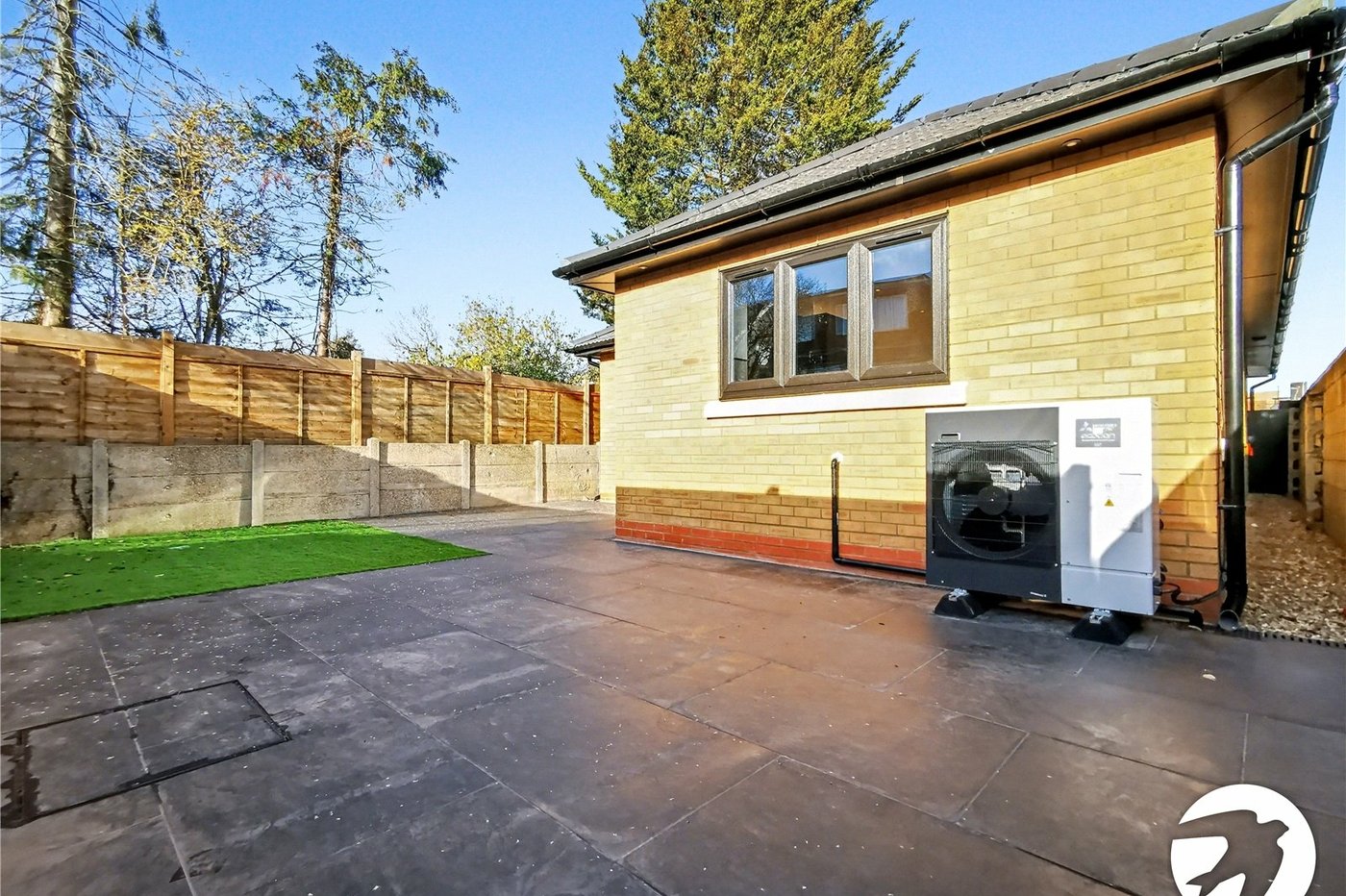 2 bedroom bungalow to rent in Bexleyheath | Robinson Jackson