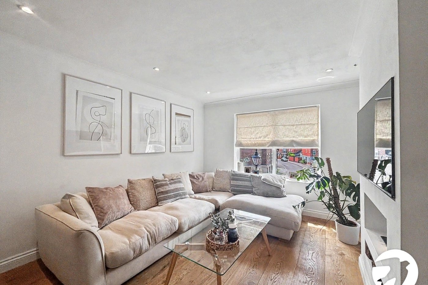 2 bedroom property to rent in Dartford | Robinson Jackson