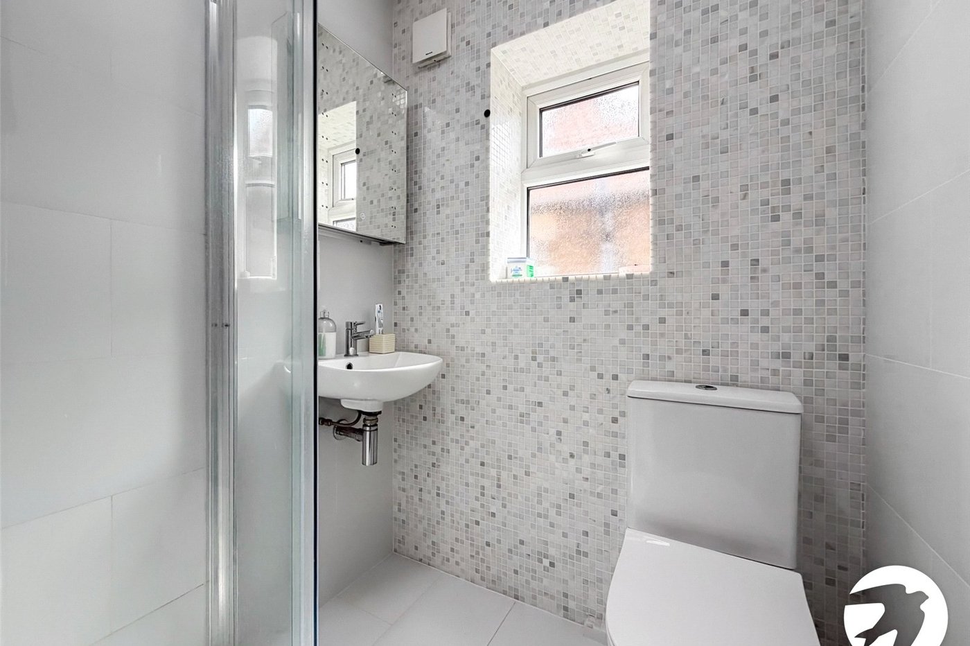 2 bedroom house to rent in Welling | 