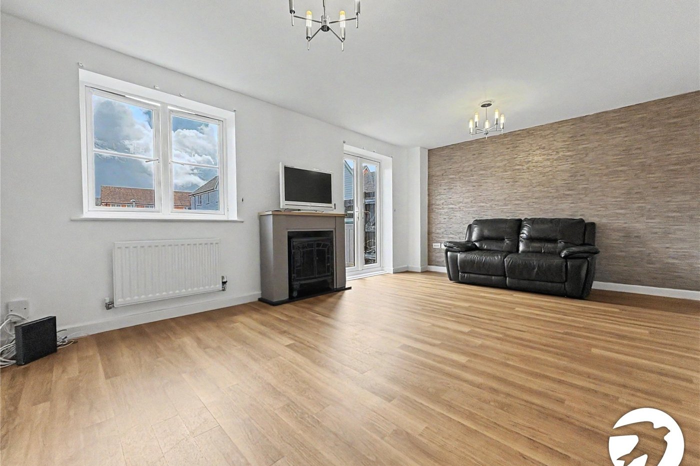 4 bedroom house to rent in Wainscott | Robinson Michael & Jackson