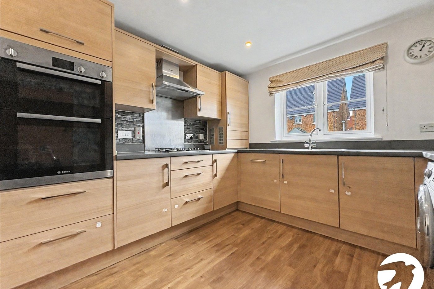 4 bedroom house to rent in Wainscott | Robinson Michael & Jackson