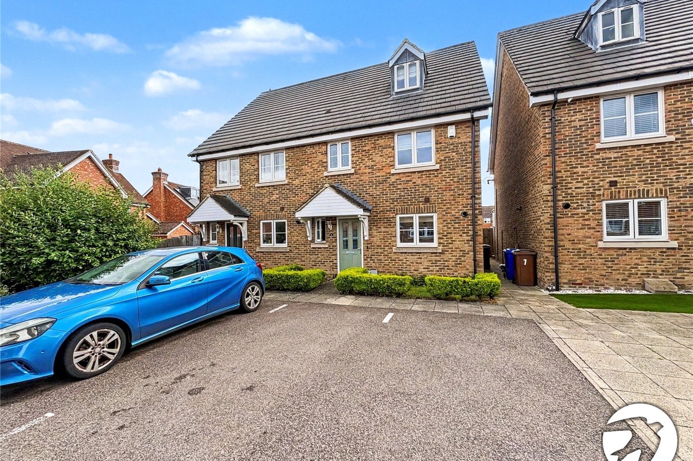 4 bedroom house to rent in Wainscott | Robinson Michael & Jackson