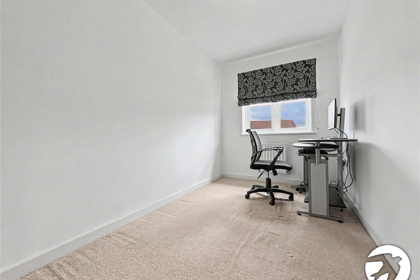 4 bedroom house to rent in Wainscott | Robinson Michael & Jackson