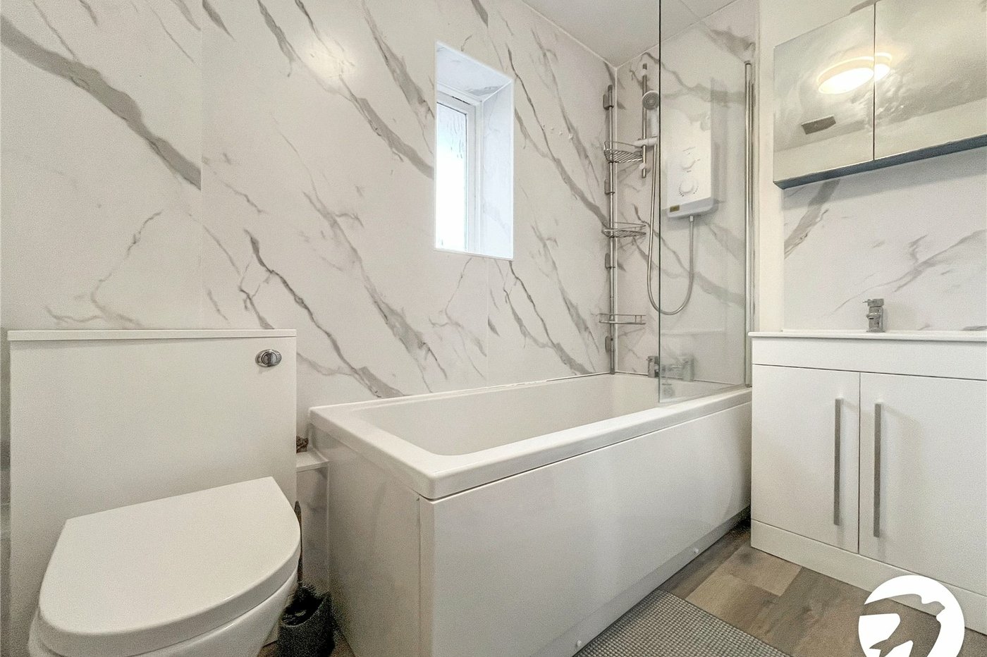 2 bedroom property to rent in Chatham | Robinson Michael & Jackson