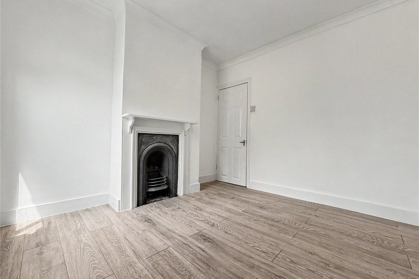 2 bedroom house to rent in Chatham | Robinson Michael & Jackson
