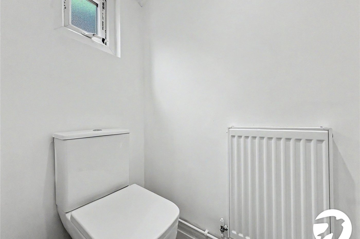 2 bedroom house to rent in Chatham | Robinson Michael & Jackson