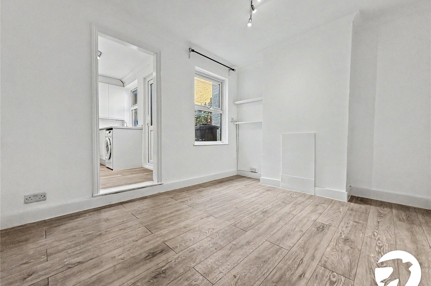 2 bedroom house to rent in Chatham | Robinson Michael & Jackson