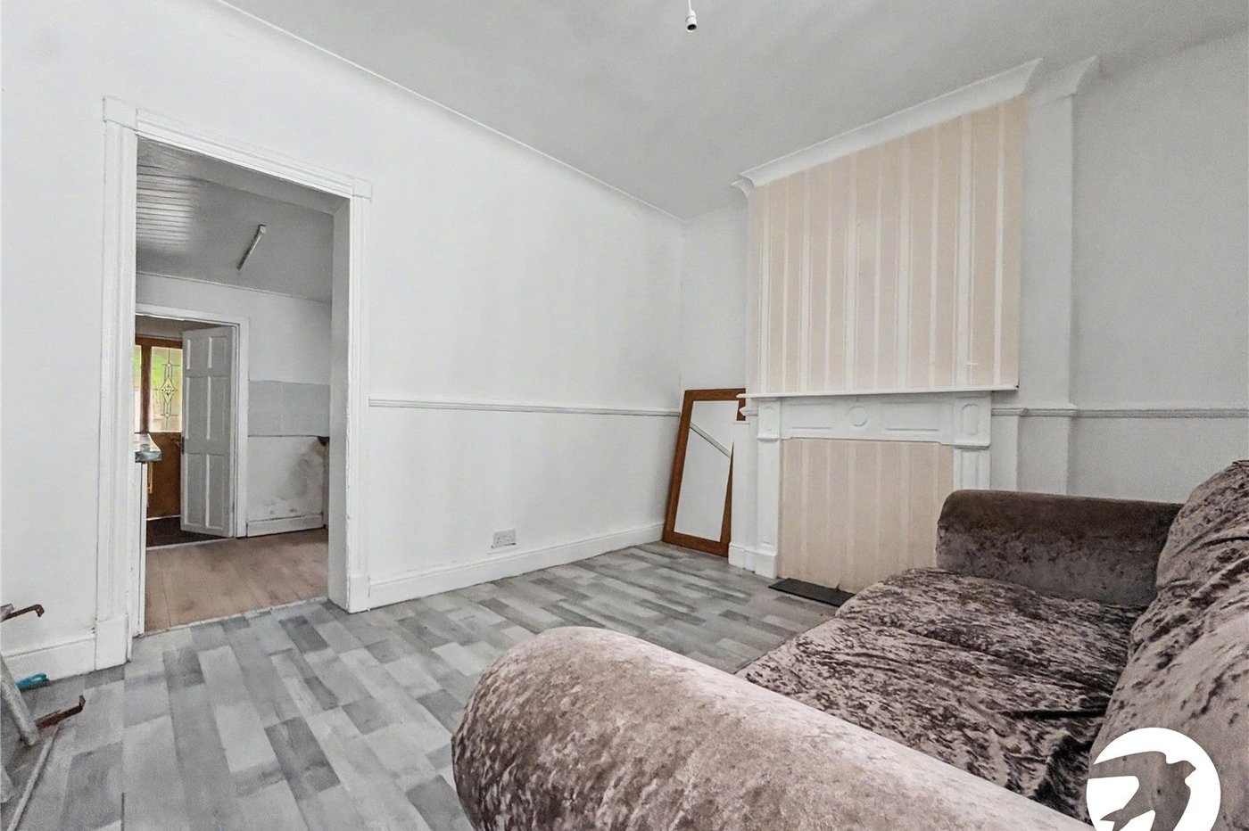 3 bedroom house to rent in Gillingham | Robinson Michael & Jackson