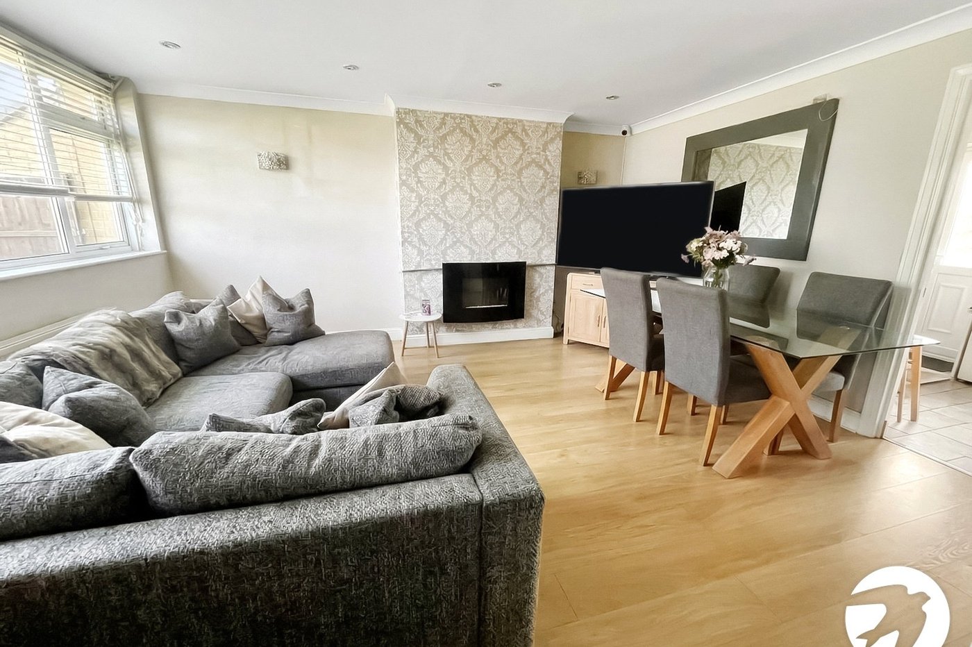 3 bedroom house to rent in Dartford | Robinson Jackson