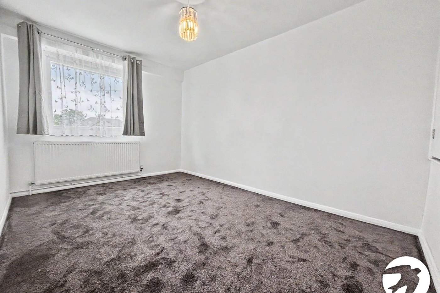 3 bedroom house to rent in Dartford | Robinson Jackson