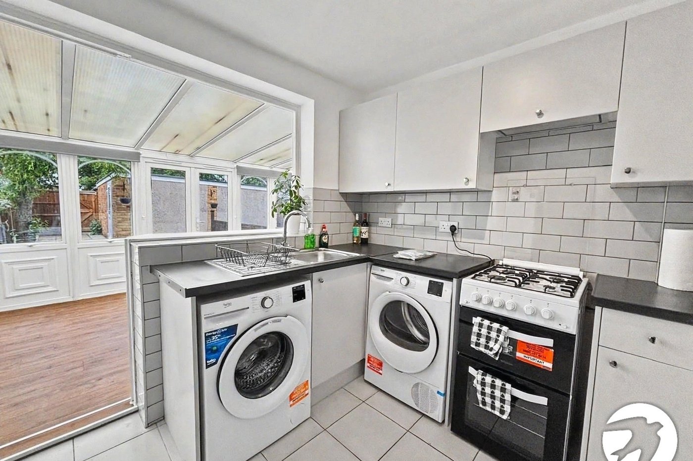 3 bedroom house to rent in Dartford | Robinson Jackson