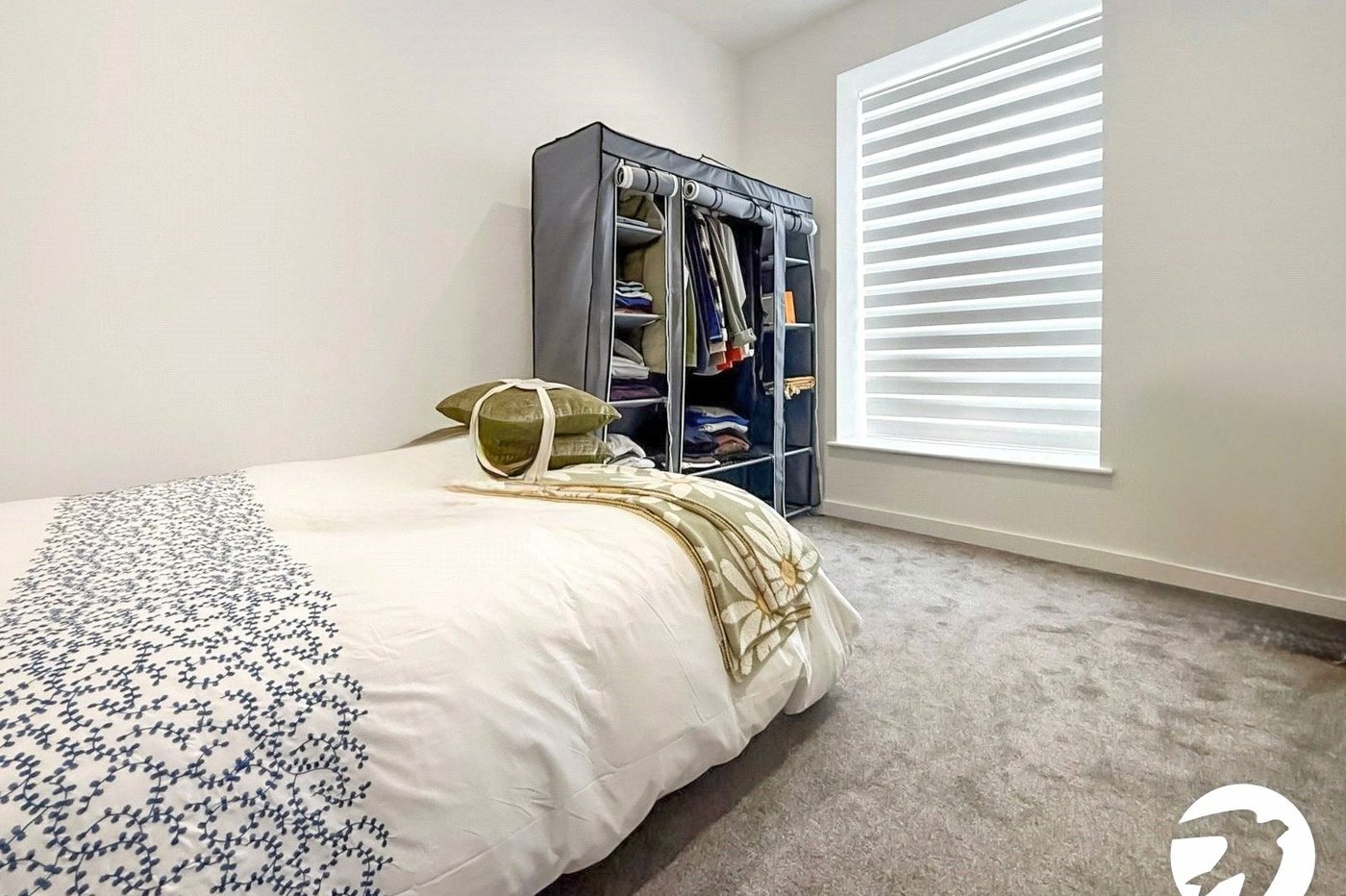 1 bedroom property to rent in Chatham Maritime | Robinson Michael & Jackson