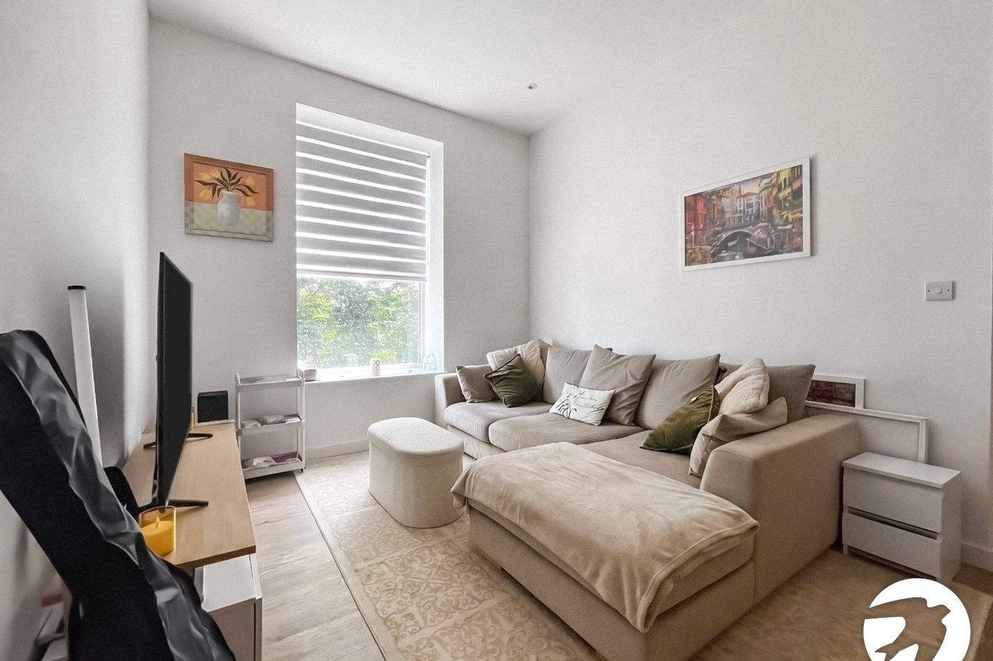 1 bedroom property to rent in Chatham Maritime | Robinson Michael & Jackson