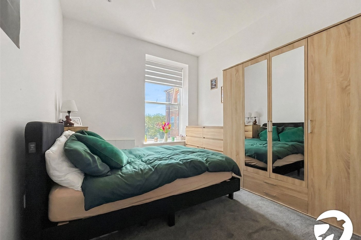 1 bedroom property to rent in Chatham Maritime | Robinson Michael & Jackson