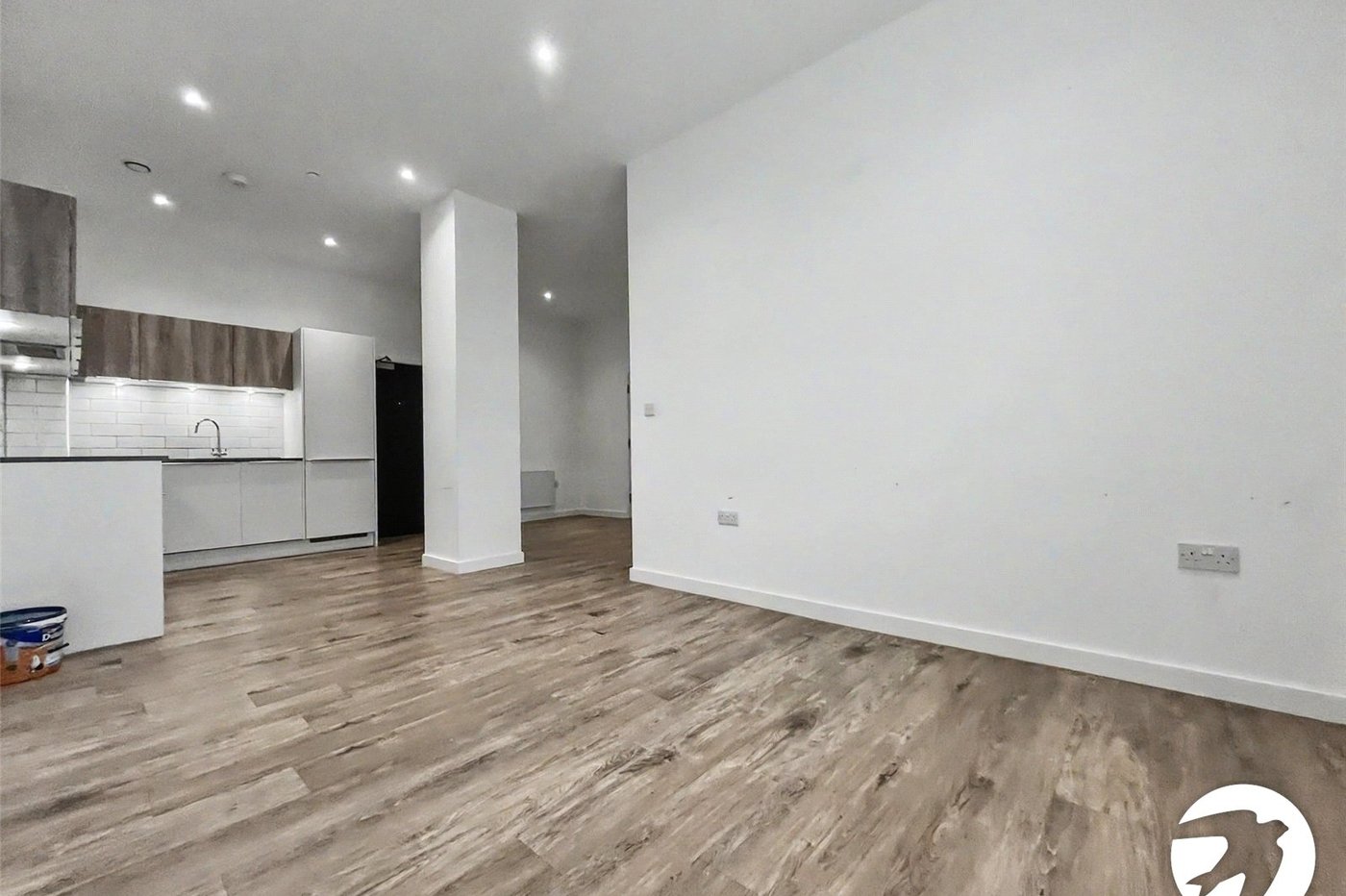 2 bedroom property to rent in Chatham Maritime | Robinson Michael & Jackson