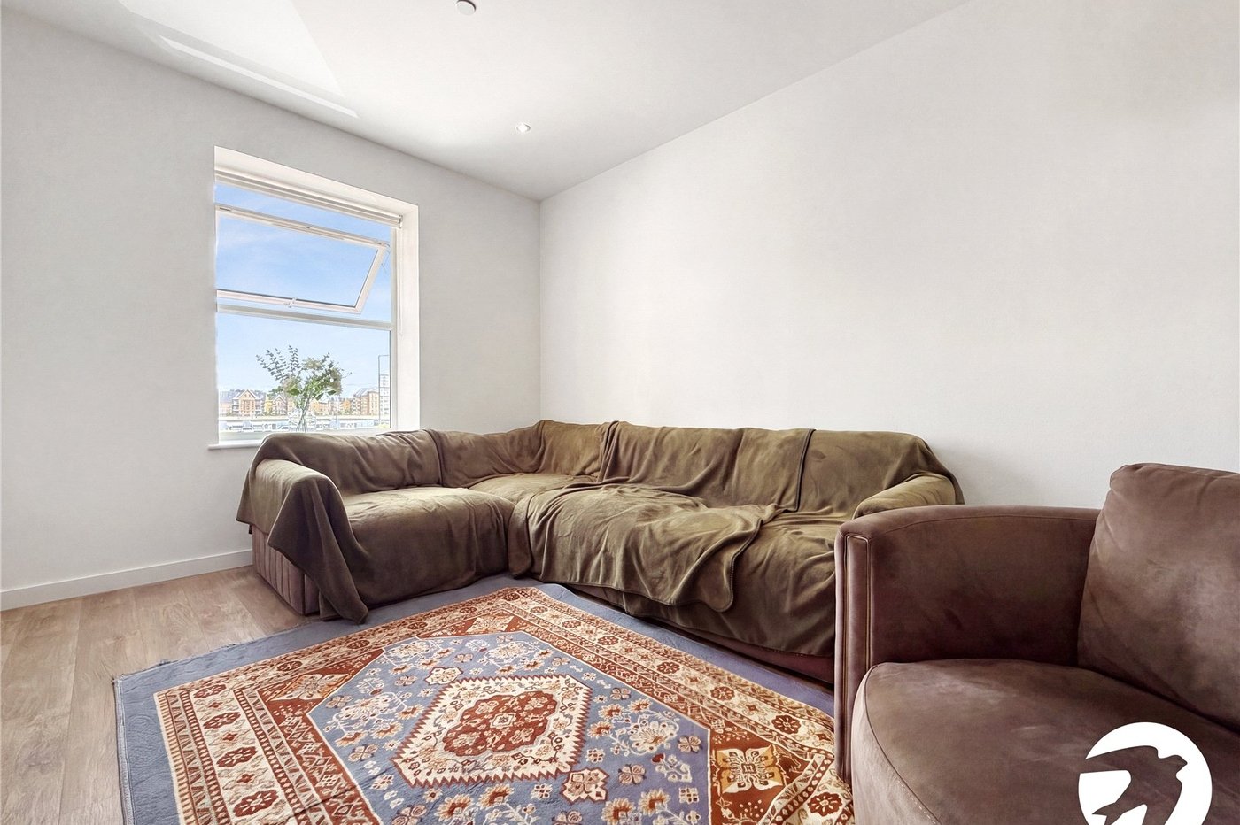 1 bedroom property to rent in Chatham Maritime | Robinson Michael & Jackson