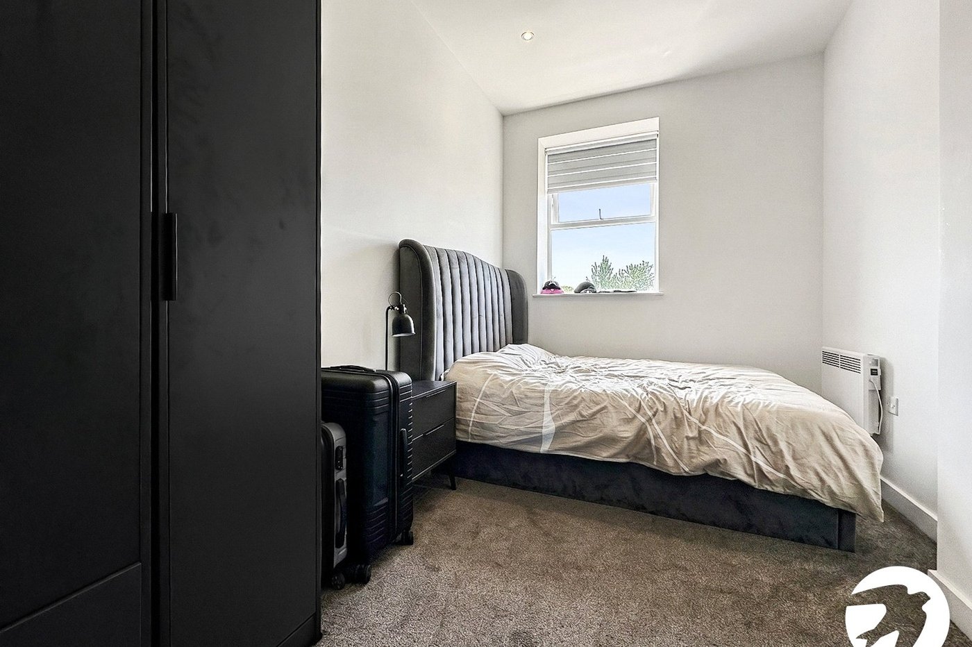 1 bedroom property to rent in Chatham Maritime | Robinson Michael & Jackson