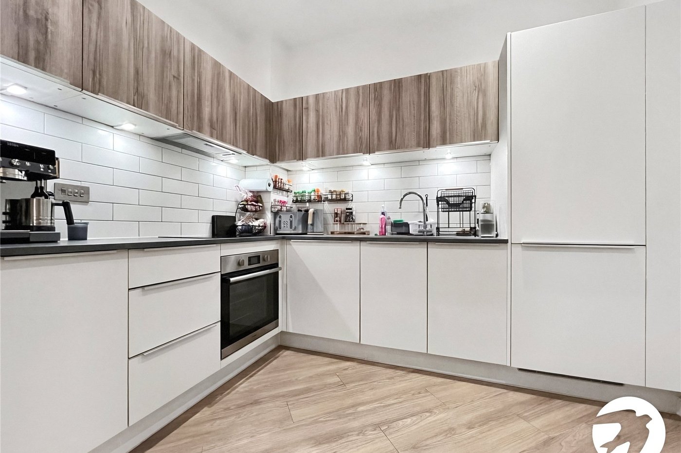 2 bedroom property to rent in Chatham Maritime | Robinson Michael & Jackson