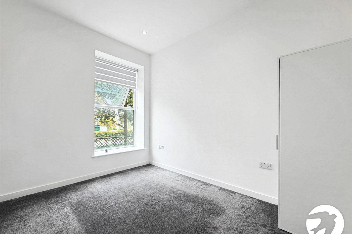 1 bedroom property to rent in Chatham Maritime | Robinson Michael & Jackson