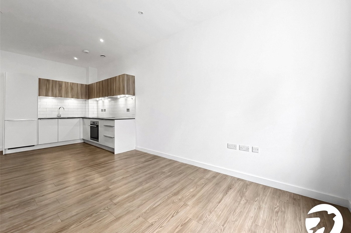 1 bedroom property to rent in Chatham Maritime | Robinson Michael & Jackson