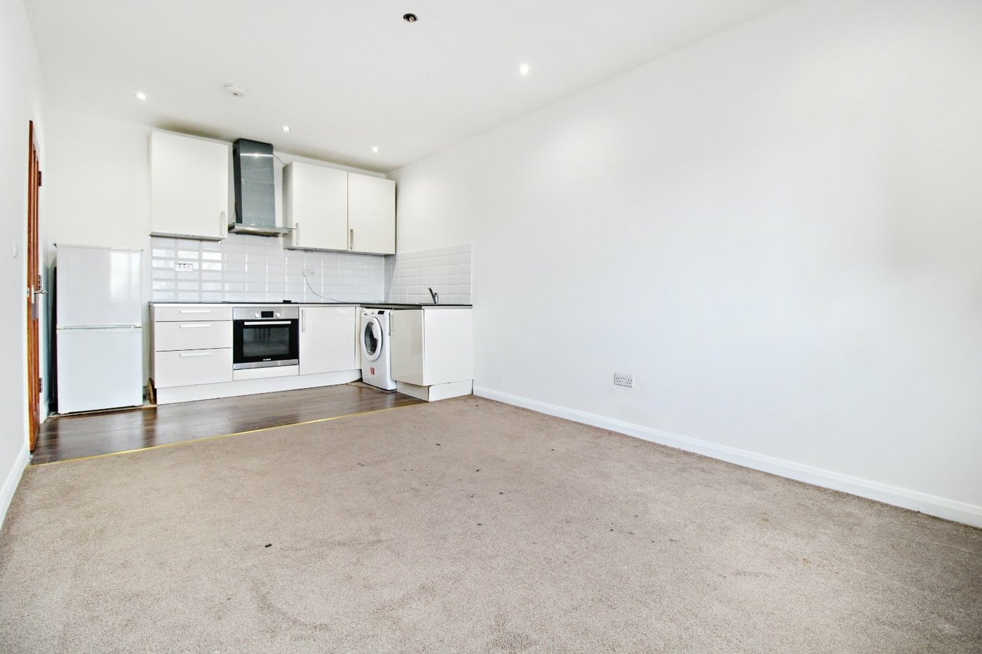 1 bedroom property to rent in Gravesend | Robinson Michael & Jackson