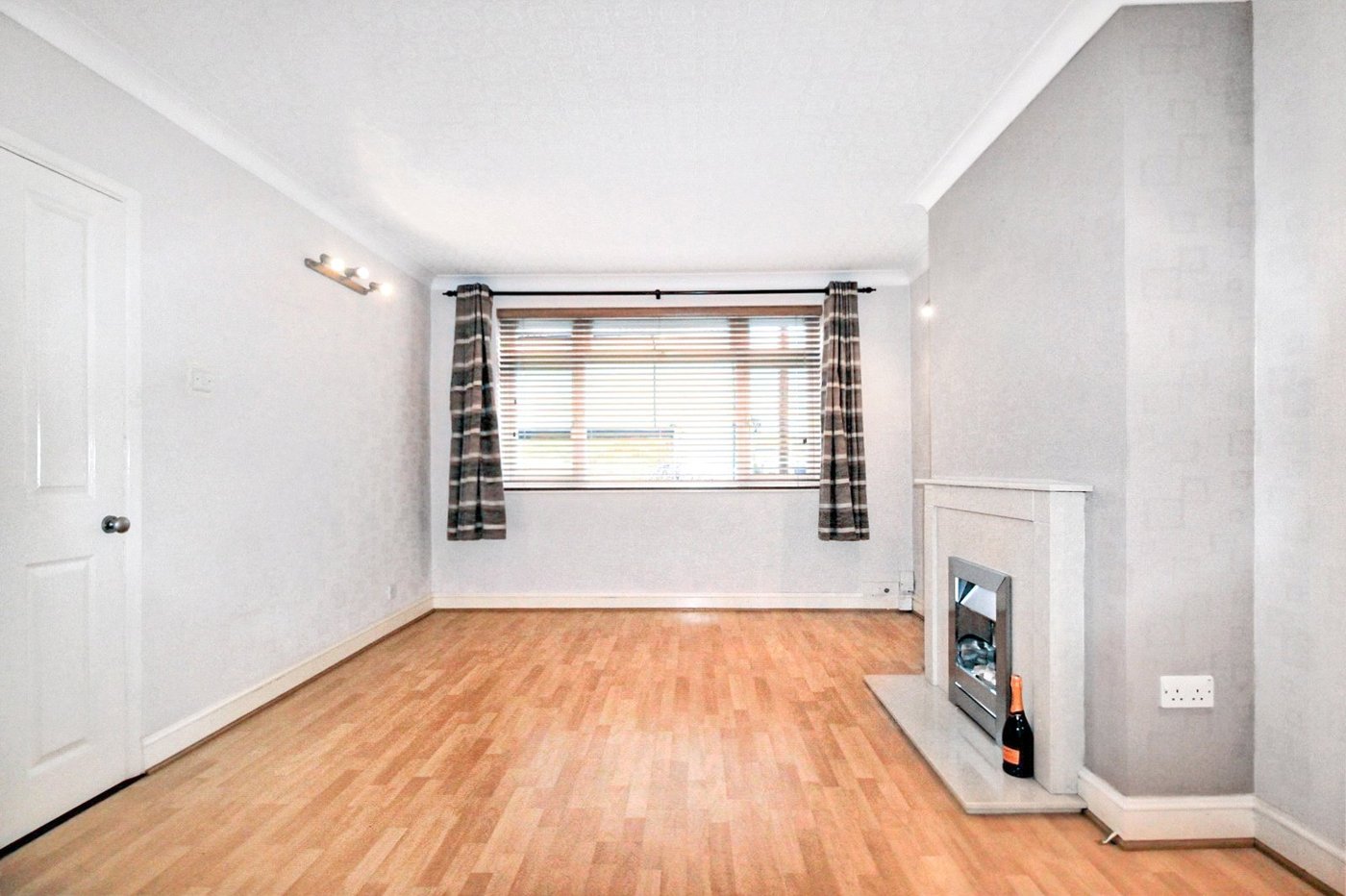 3 bedroom house to rent in Belvedere | Robinson Jackson