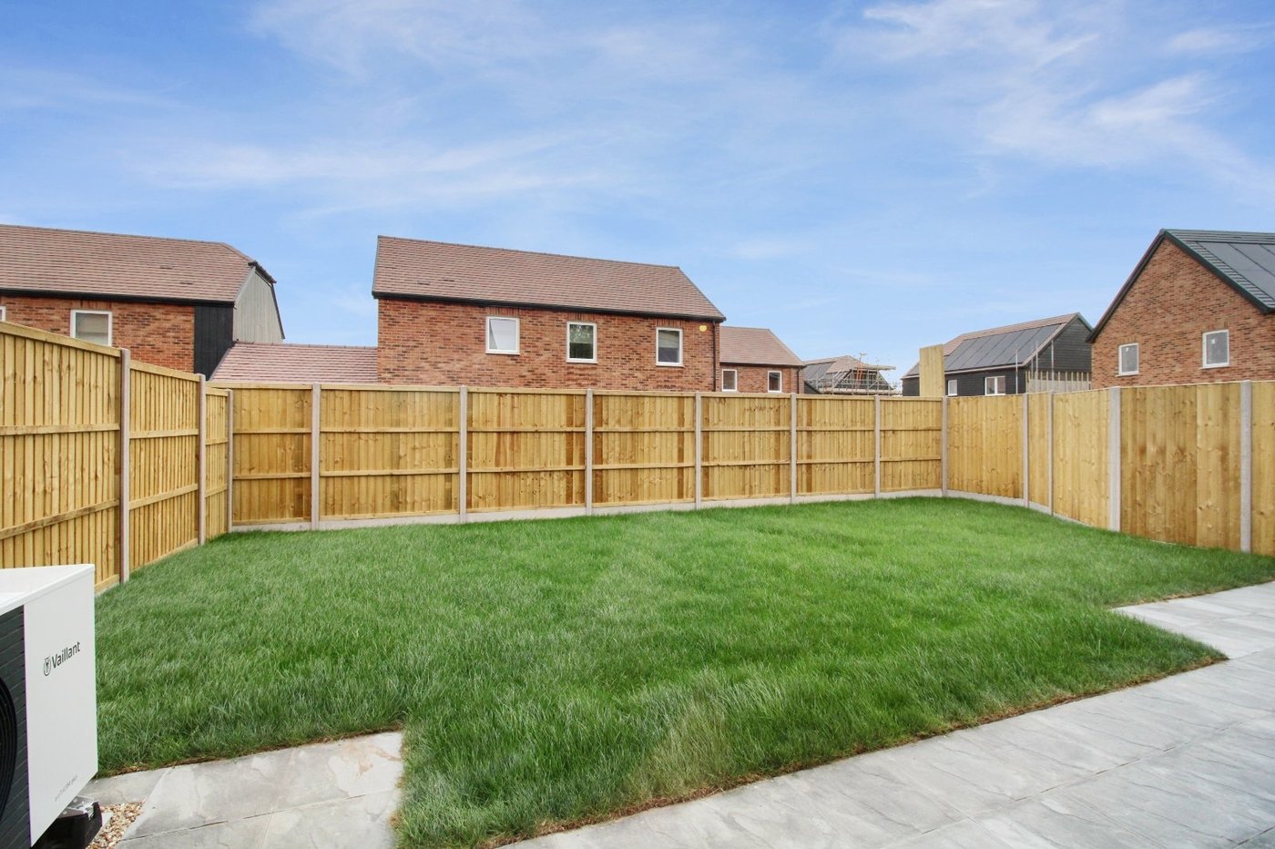 4 bedroom house to rent in Alkerden | Robinson Michael & Jackson