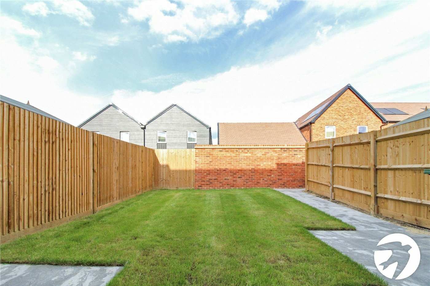 3 bedroom house to rent in Alkerden | Robinson Michael & Jackson