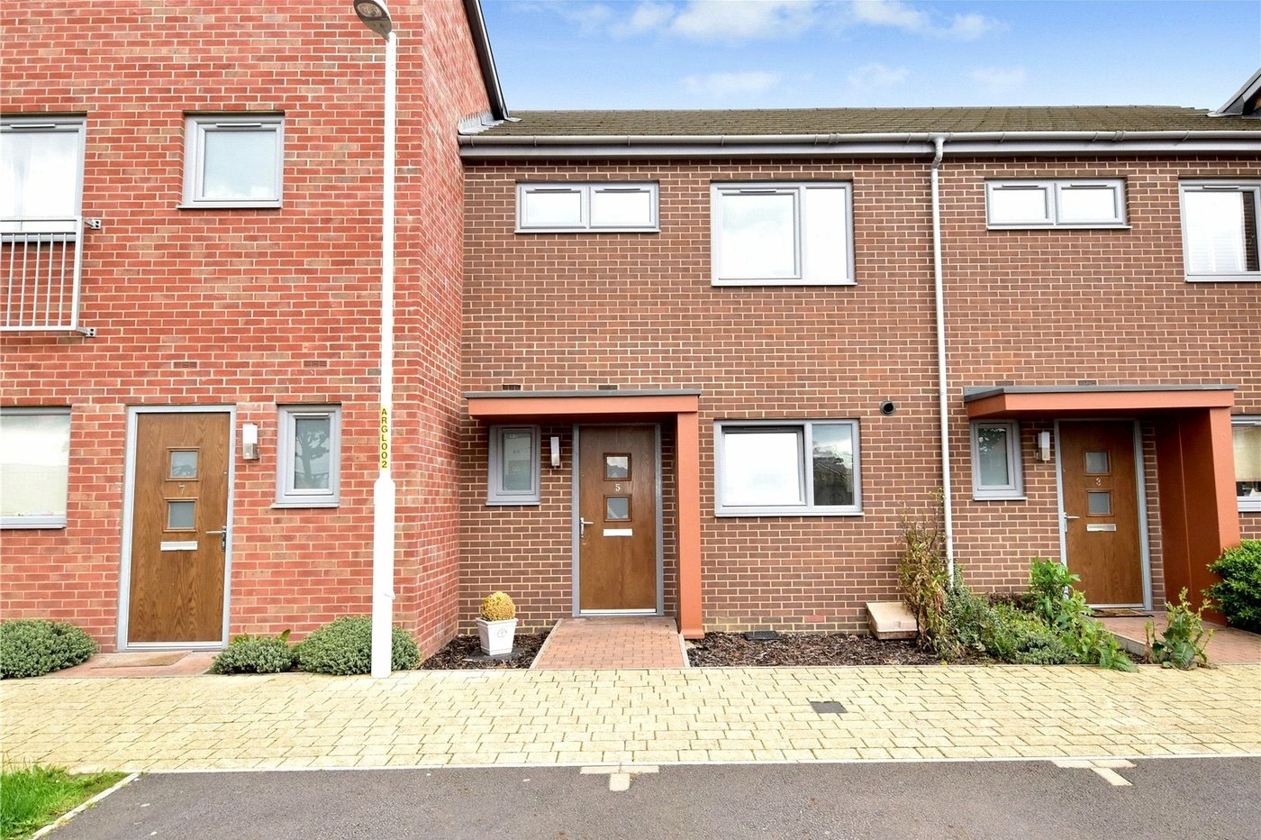 2 bedroom house to rent in Dartford | Robinson Jackson