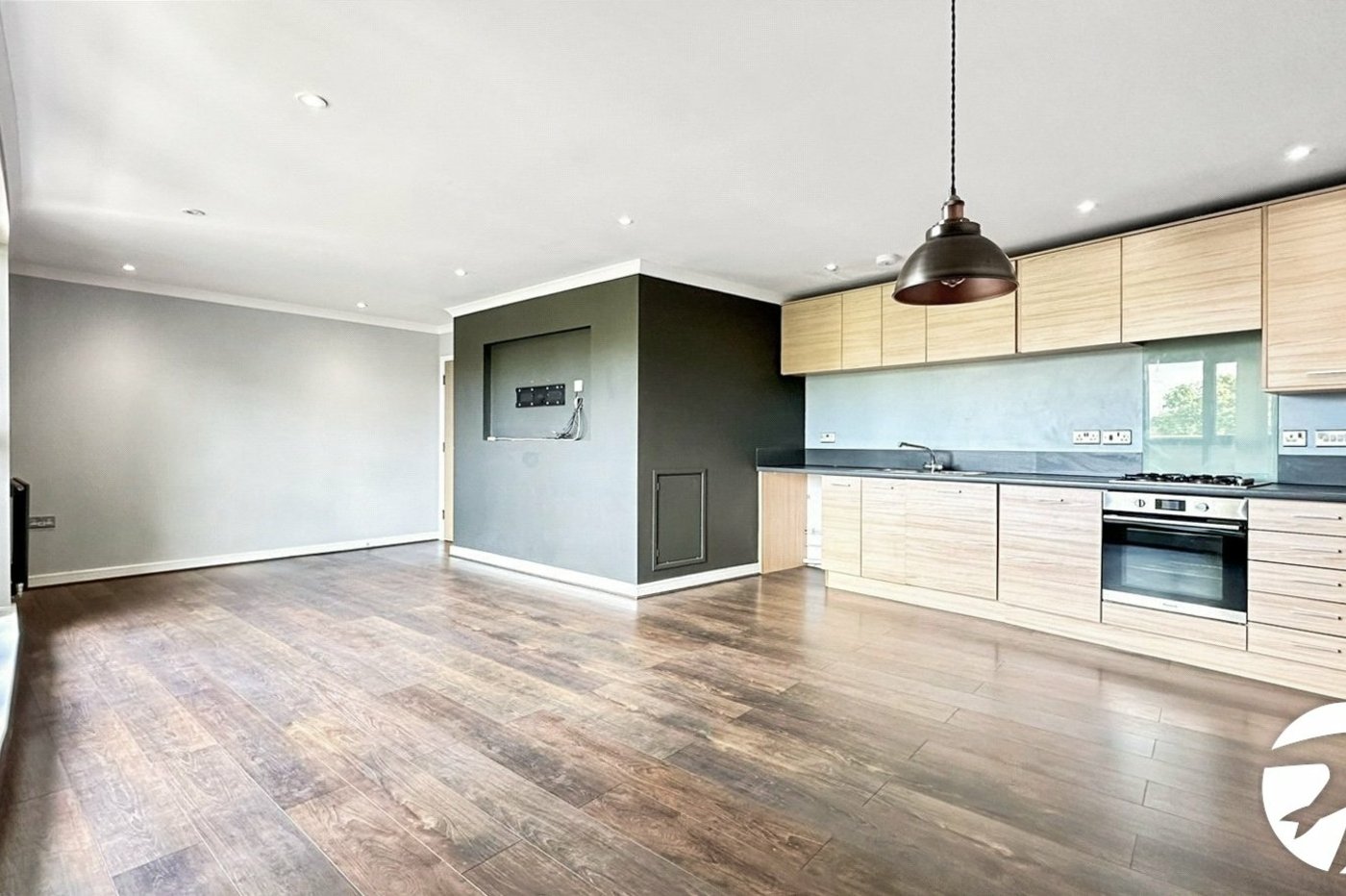 2 bedroom property to rent in Waterstone Way | Robinson Michael & Jackson