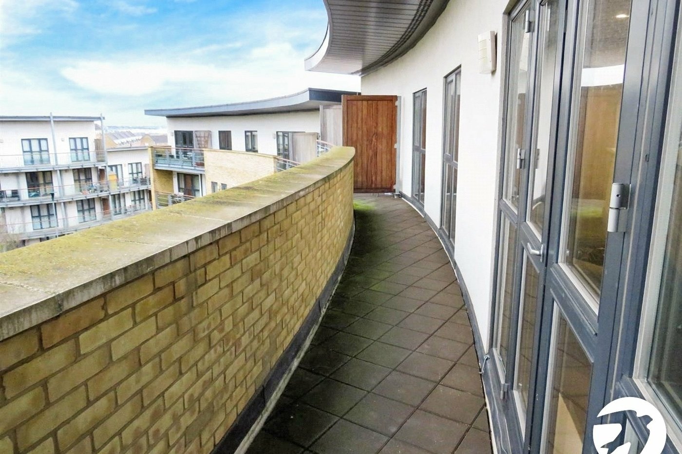 2 bedroom property to rent in Waterstone Way | Robinson Michael & Jackson