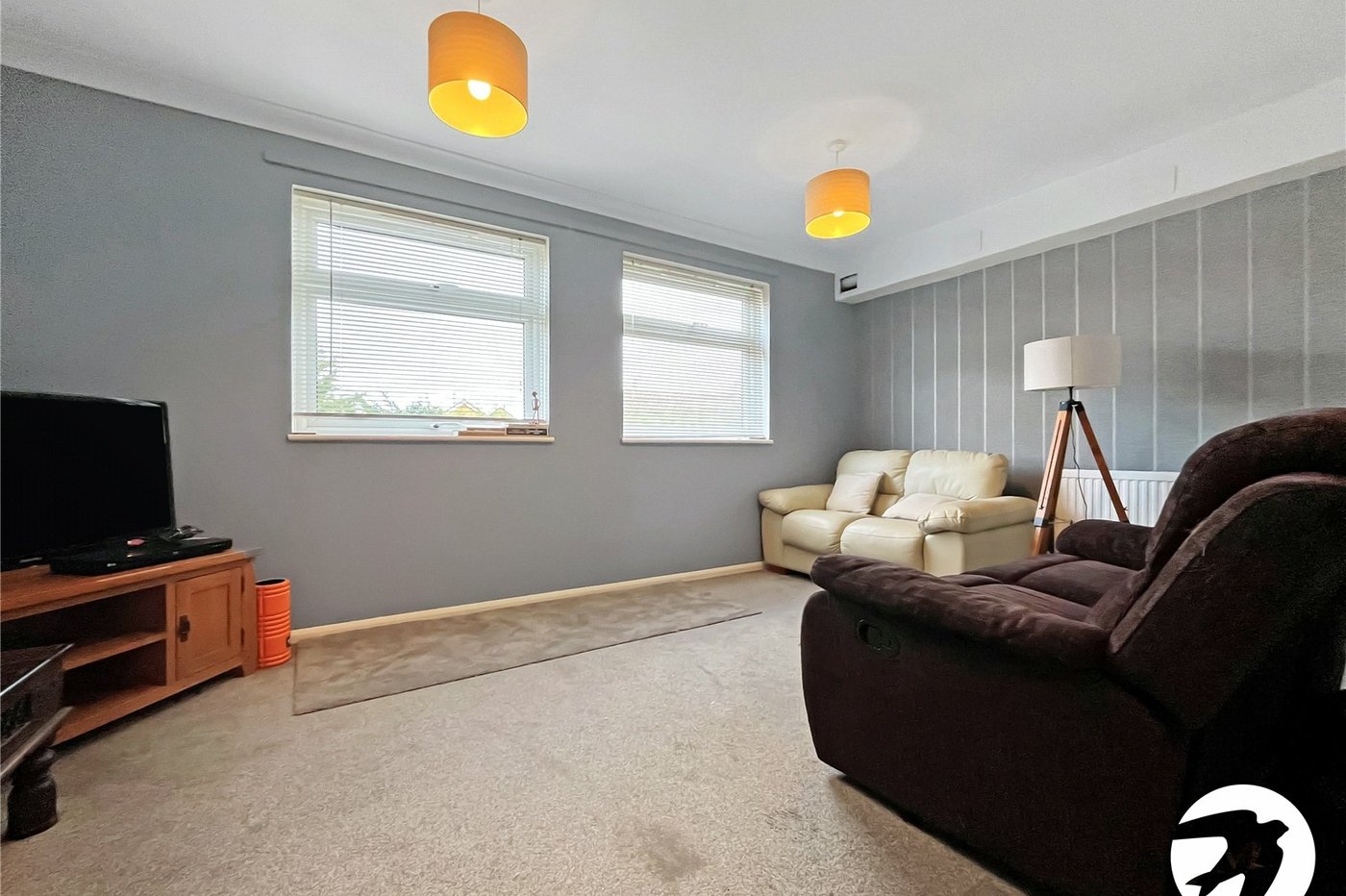 2 bedroom property to rent in Gillingham | Robinson Michael & Jackson