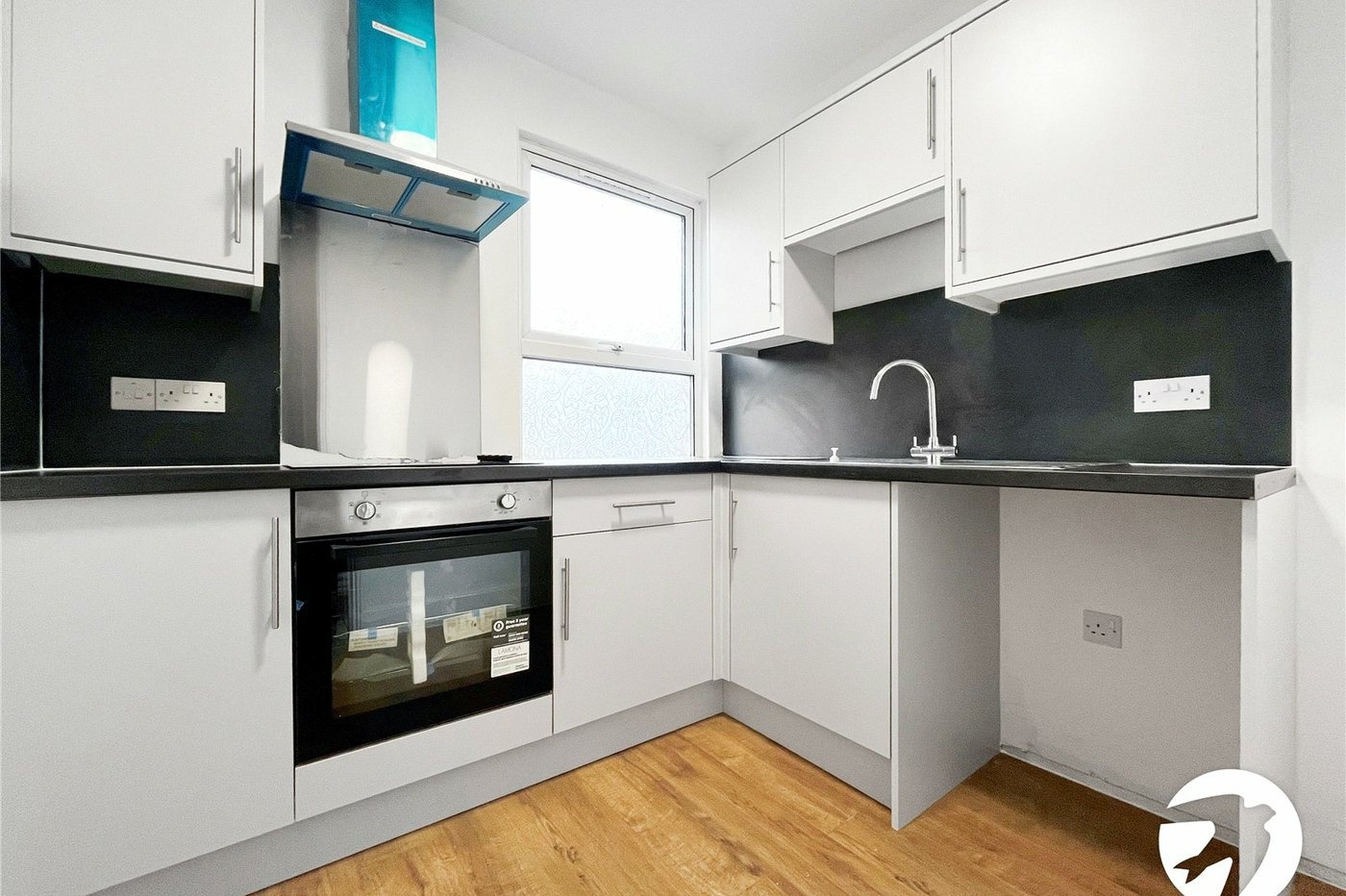 2 bedroom property to rent in Gillingham | Robinson Michael & Jackson